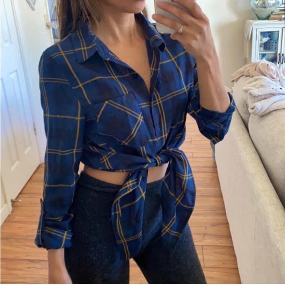 🪞 collared front tie button plaid flannel long sleeve top shirt in blue gold